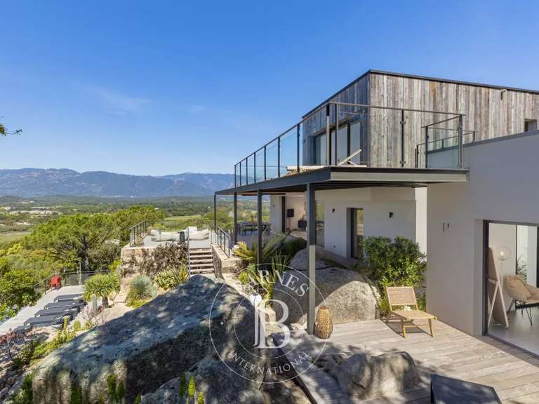 Villa with Sea view Porto-Vecchio - 6 bedrooms - 350m²