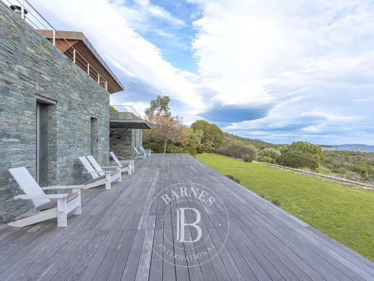 Villa with Sea view Porto-Vecchio - 7 bedrooms - 27431m²