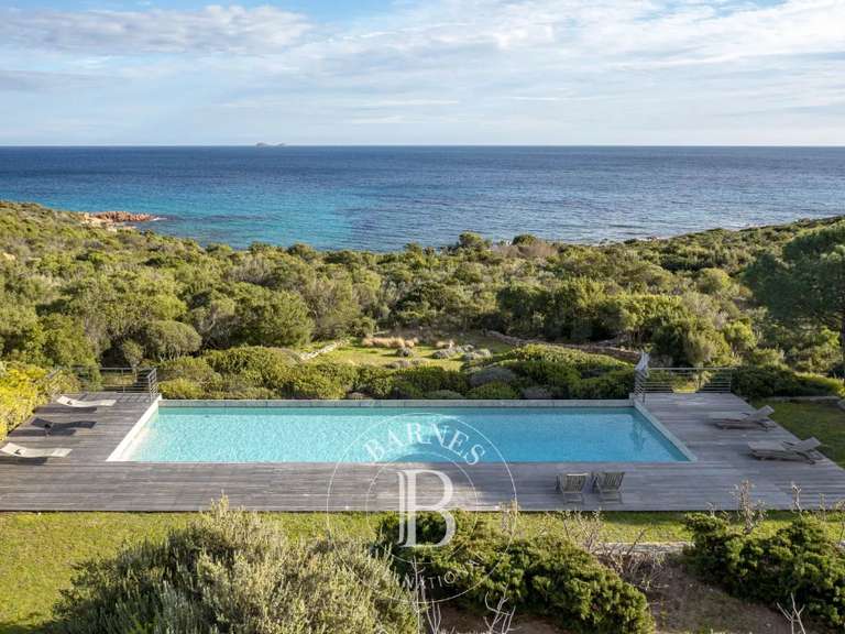 Villa with Sea view Porto-Vecchio - 7 bedrooms - 27431m²