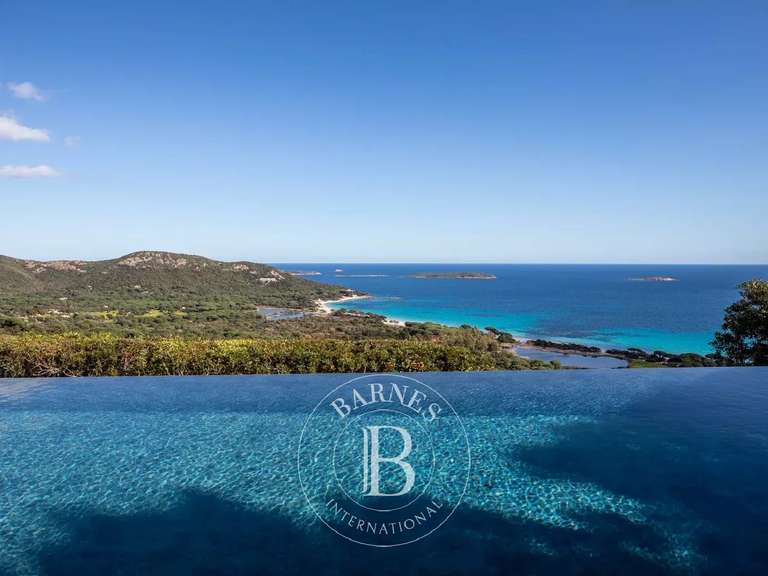 Villa with Sea view Porto-Vecchio - 7 bedrooms - 20000m²
