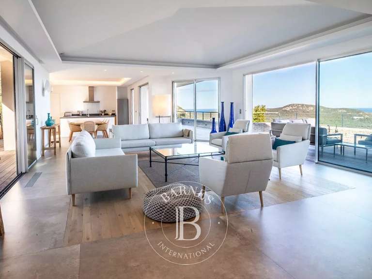 Villa with Sea view Porto-Vecchio - 7 bedrooms - 20000m²