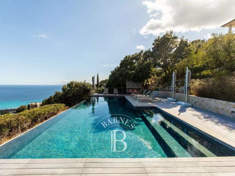 Villa with Sea view Porto-Vecchio - 7 bedrooms - 20000m²