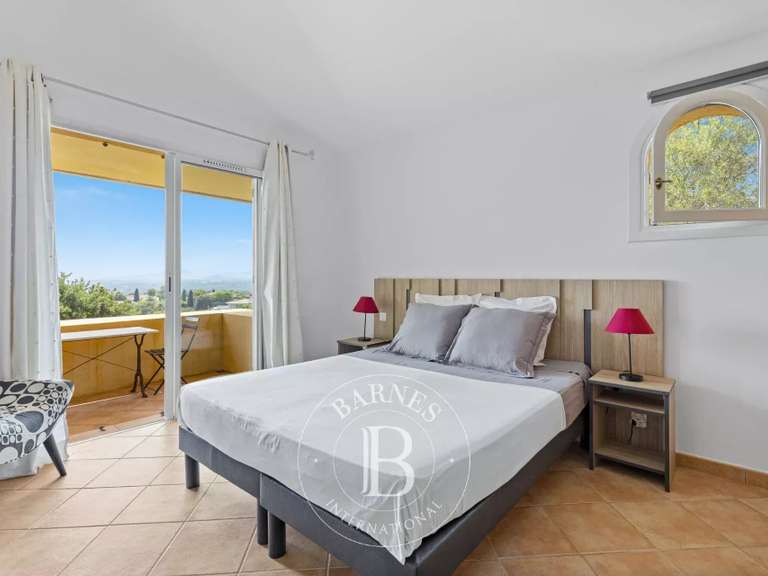 Villa with Sea view Porto-Vecchio - 3 bedrooms - 150m²