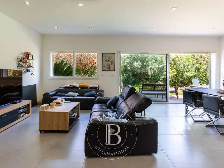 Villa Porto-Vecchio - 323m²