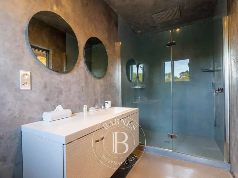 Villa Porto-Vecchio - 7 bedrooms - 470m²