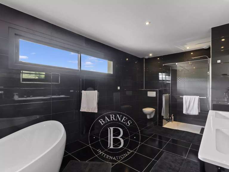 Villa with Sea view Porto-Vecchio - 7 bedrooms - 300m²