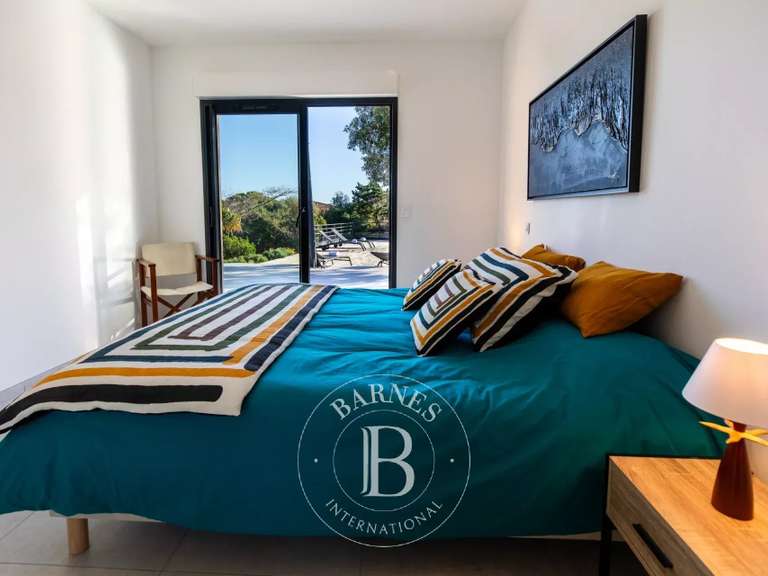 Villa with Sea view Porto-Vecchio - 3 bedrooms - 200m²