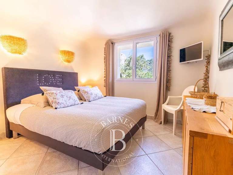 Villa with Sea view Porto-Vecchio - 5 bedrooms - 16885m²