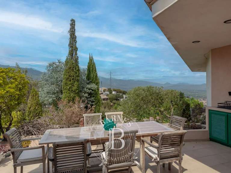 Villa avec Vue sur mer Porto-Vecchio - 6 chambres - 307m²