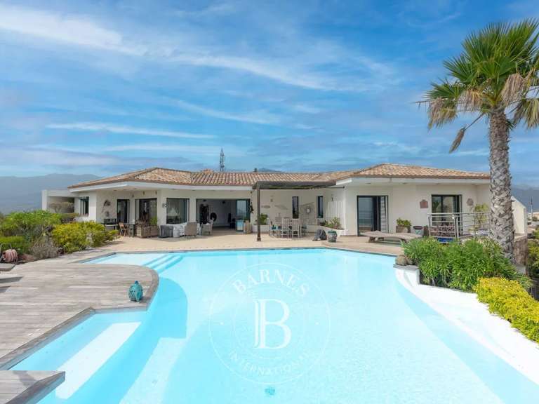 Villa avec Vue sur mer Porto-Vecchio - 6 chambres - 307m²