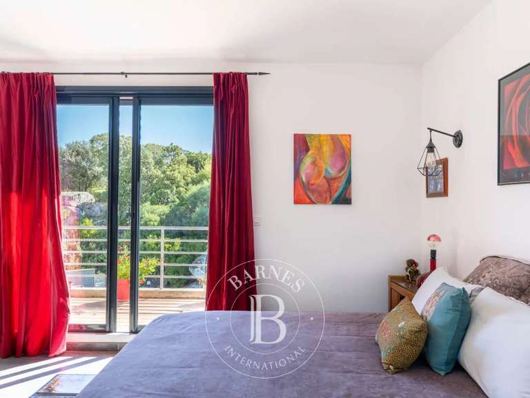 Villa Porto-Vecchio - 6 chambres - 324m²