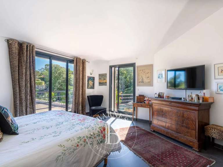 Villa Porto-Vecchio - 6 chambres - 324m²