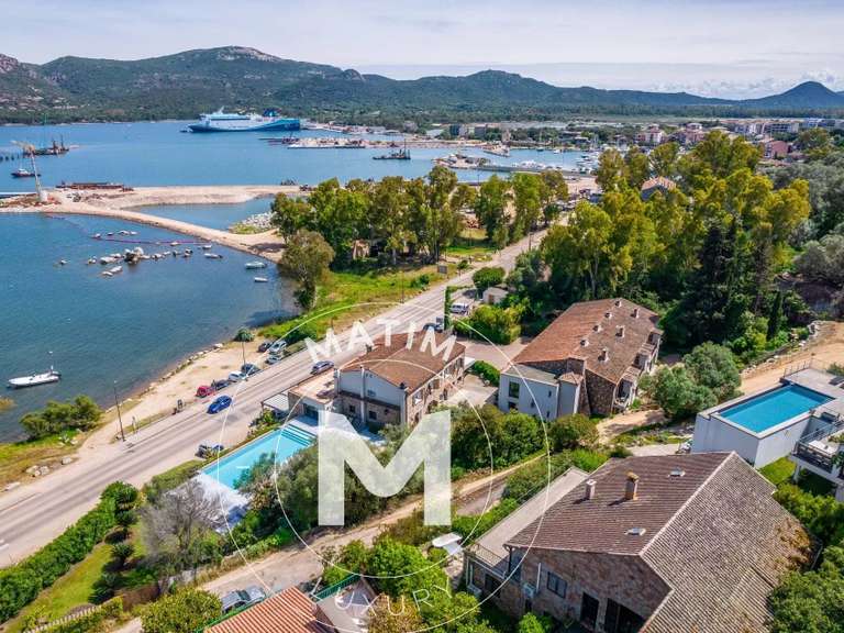 Villa avec Vue sur mer Porto-Vecchio - 5 chambres - 254m²