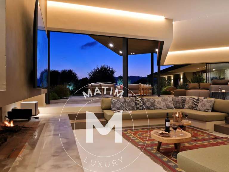 Villa Porto-Vecchio - 6 chambres - 600m²