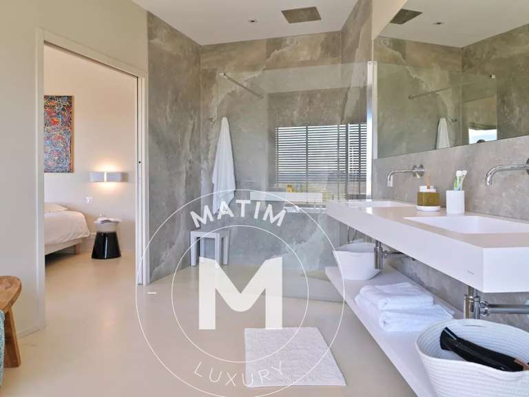 Villa Porto-Vecchio - 6 chambres - 600m²