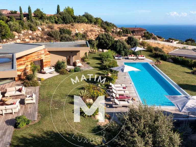 Villa Porto-Vecchio - 6 chambres - 600m²