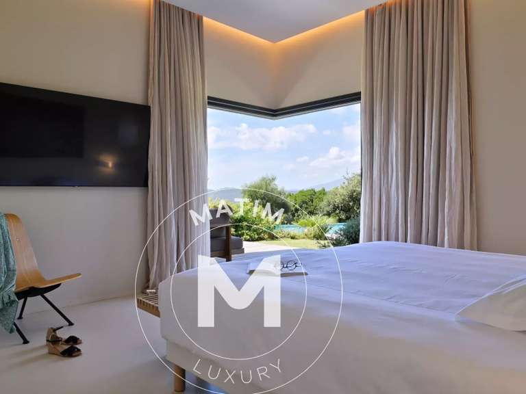 Villa Porto-Vecchio - 6 chambres - 600m²