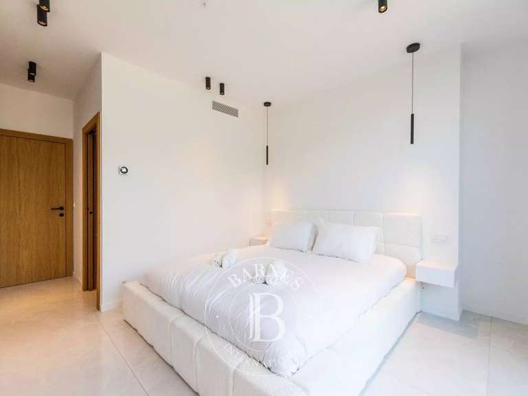 Villa Porto-Vecchio - 6 chambres - 320m²