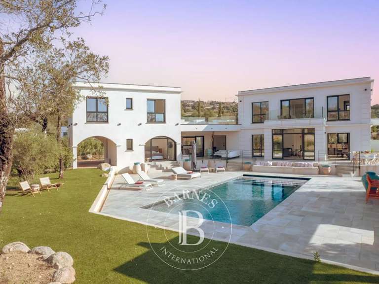 Villa Porto-Vecchio - 5 chambres - 250m²