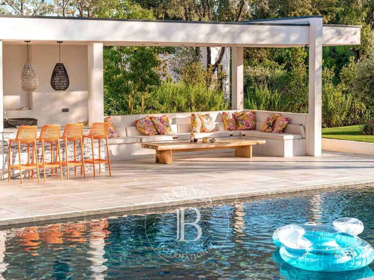 Villa Porto-Vecchio - 5 chambres - 250m²