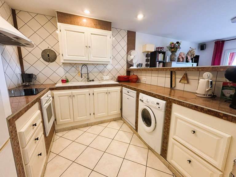 Villa Porto-Vecchio - 2 chambres - 91m²