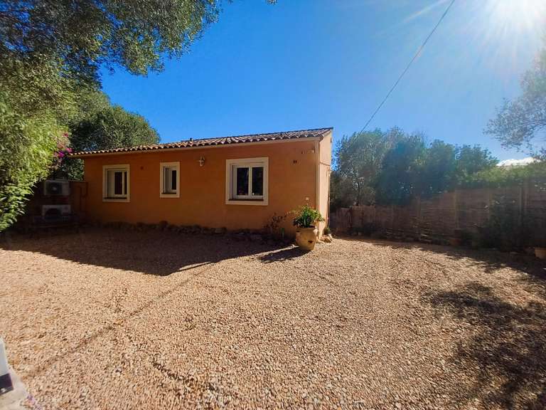 Villa Porto-Vecchio - 2 chambres - 91m²