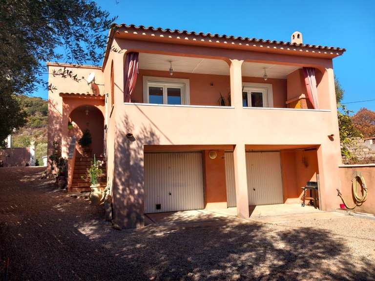 Villa Porto-Vecchio - 2 chambres - 91m²