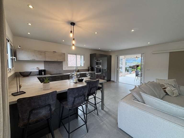 Villa Porto-Vecchio - 2 chambres - 85m²