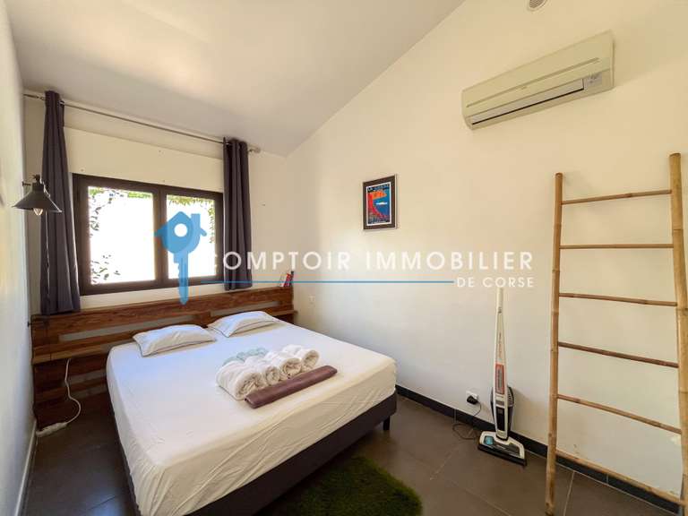 Villa Porto-Vecchio - 6 chambres - 195m²