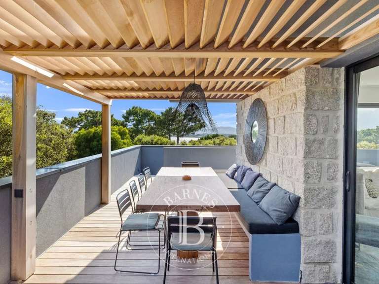Villa Porto-Vecchio - 4 chambres - 200m²