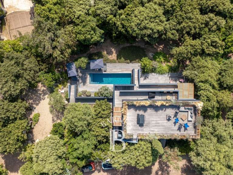 Villa Porto-Vecchio - 4 chambres - 200m²
