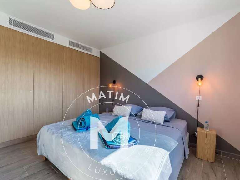 Villa Porto-Vecchio - 5 chambres - 215m²