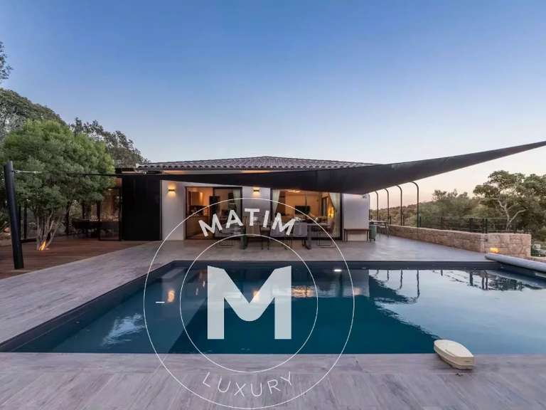 Villa Porto-Vecchio - 5 chambres - 215m²