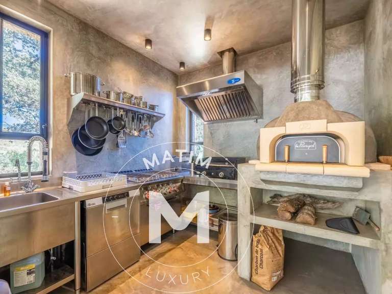 Villa Porto-Vecchio - 5 chambres - 215m²