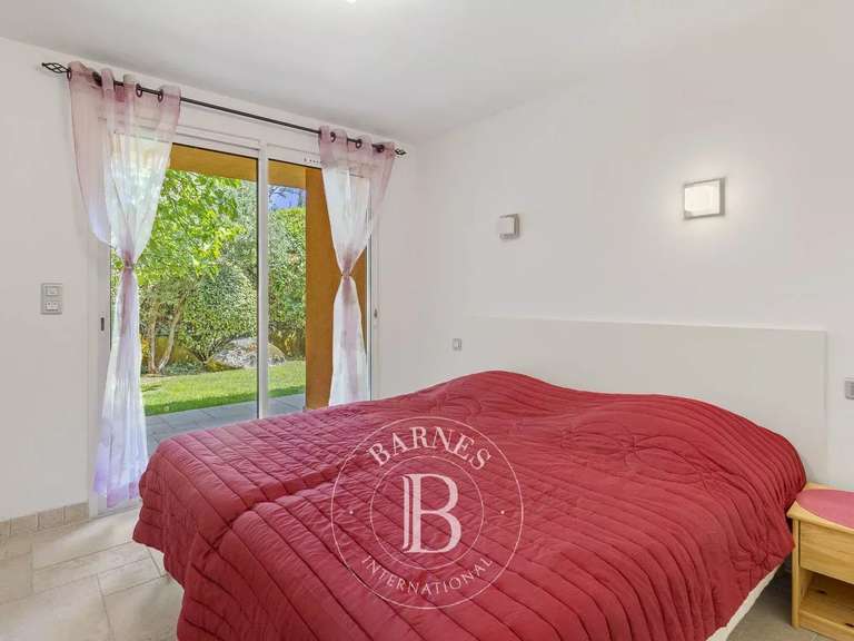 Villa Porto-Vecchio - 4 chambres - 227m²