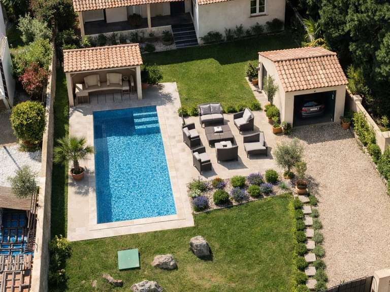 Villa Porto-Vecchio - 3 chambres - 111m²