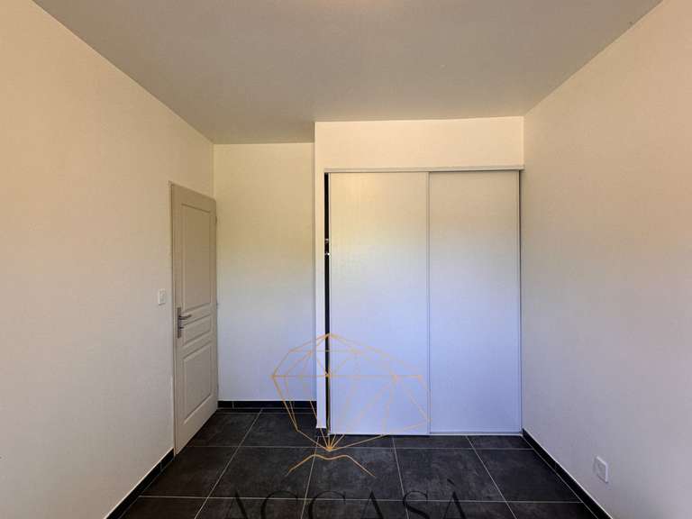 Villa Porto-Vecchio - 3 chambres - 111m²