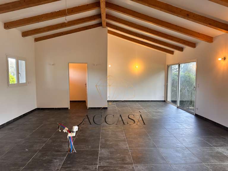 Villa Porto-Vecchio - 3 chambres - 111m²