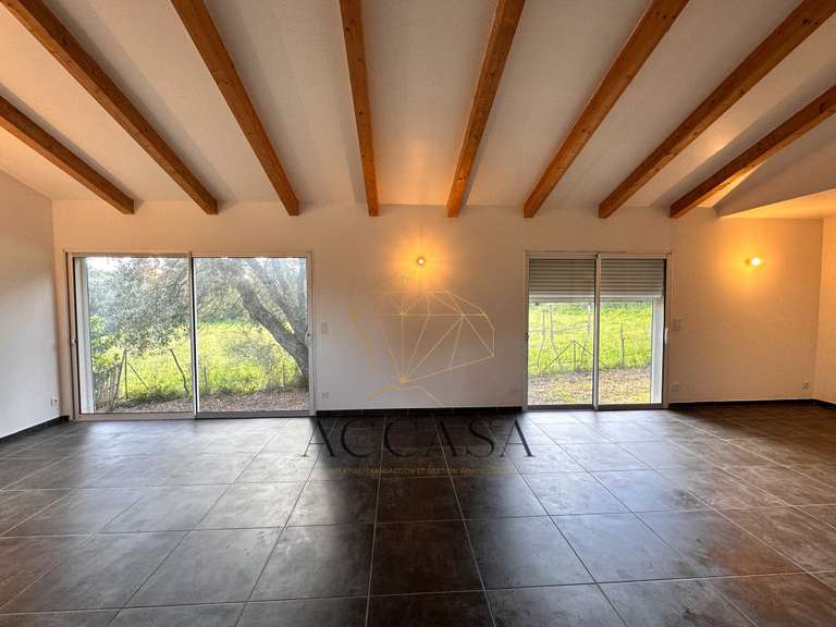 Villa Porto-Vecchio - 3 chambres - 111m²