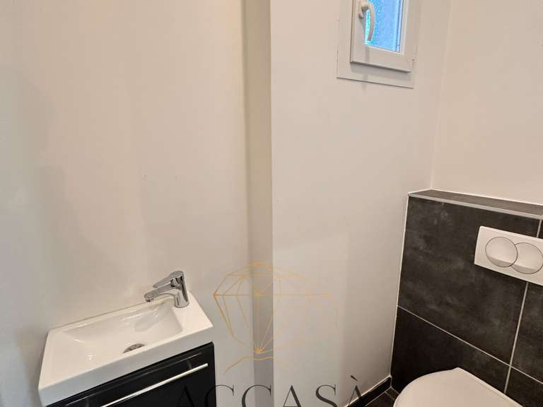 Villa Porto-Vecchio - 3 chambres - 111m²