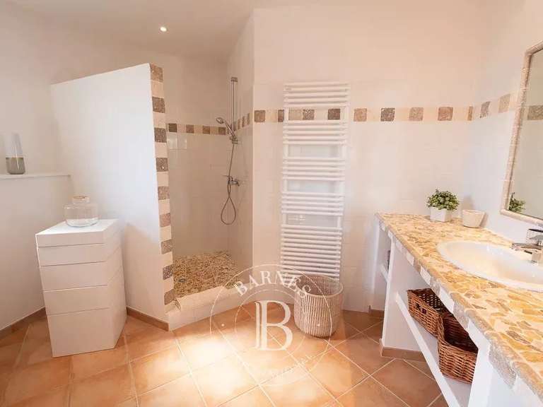 Villa Porto-Vecchio - 2 chambres - 137m²