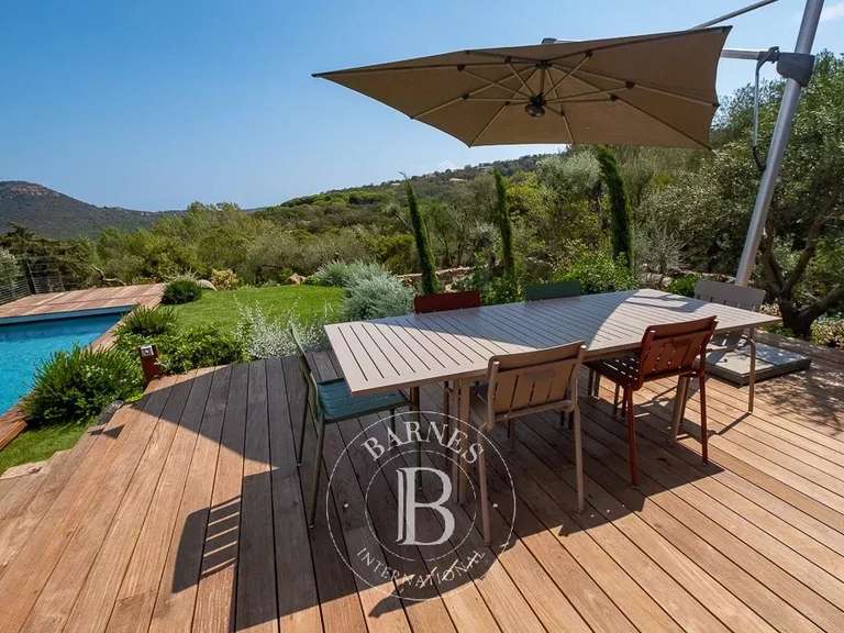 Villa Porto-Vecchio - 2 chambres - 137m²