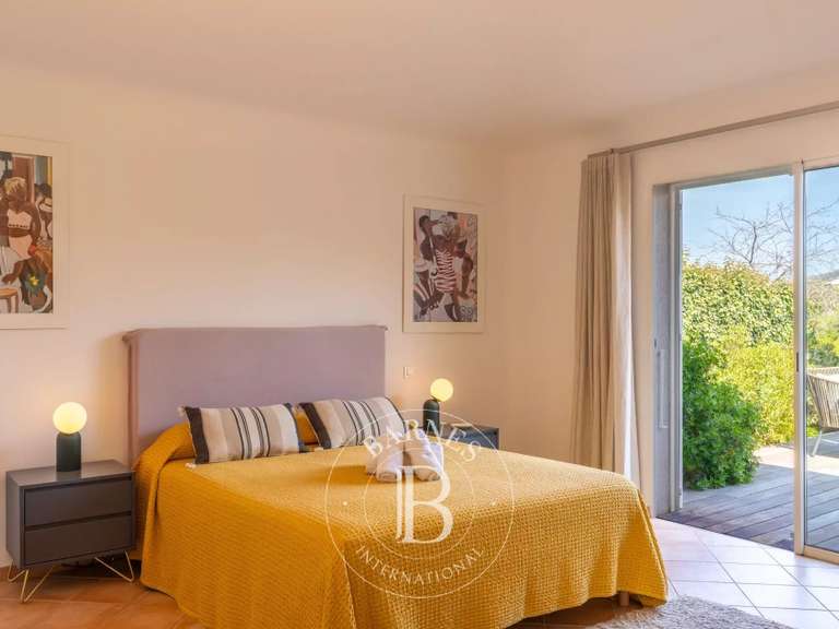 Villa Porto-Vecchio - 2 chambres - 137m²