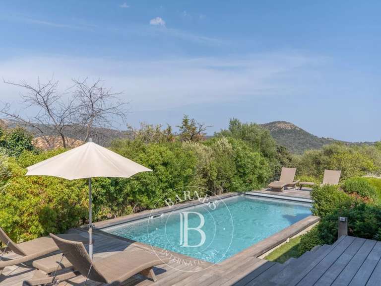 Villa Porto-Vecchio - 2 chambres - 137m²