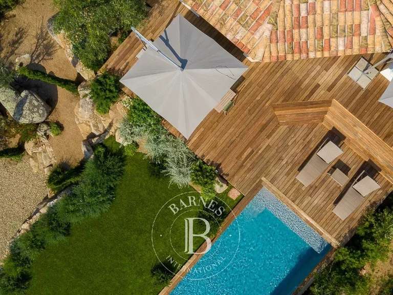 Villa Porto-Vecchio - 2 chambres - 137m²