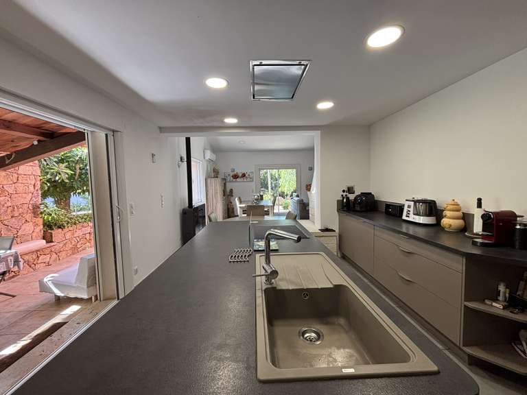 Villa Porto-Vecchio - 4 chambres - 158m²