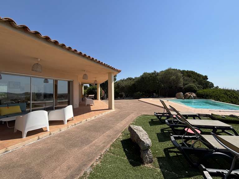 Villa Porto-Vecchio - 4 chambres - 177m²