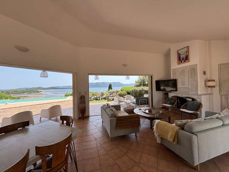 Villa Porto-Vecchio - 4 chambres - 177m²