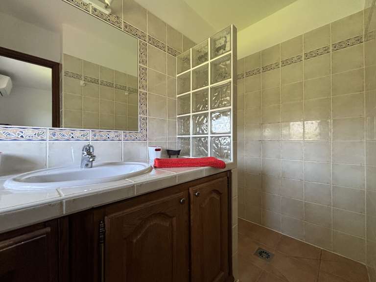 Villa Porto-Vecchio - 4 chambres - 177m²
