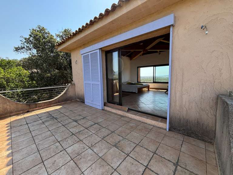Villa avec Vue sur mer Porto-Vecchio - 3 chambres - 161m²